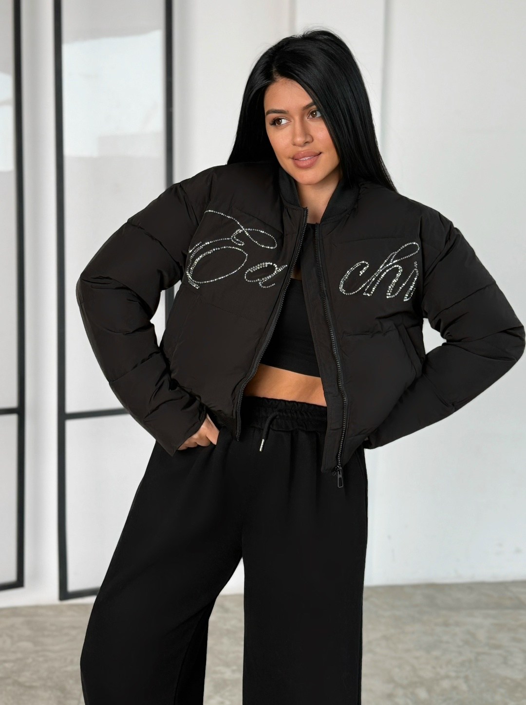 стильная куртка,куртка,женская куртка,демисезонная куртка,куртка короткая