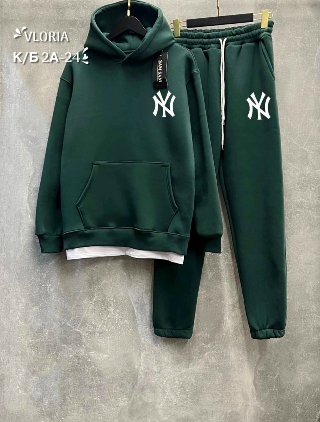 cпортивный костюм теплый,спортивные костюмы на флисе,спортивный костюм теплый на флисе,костюм на флисе,утепленный спортивный костюм