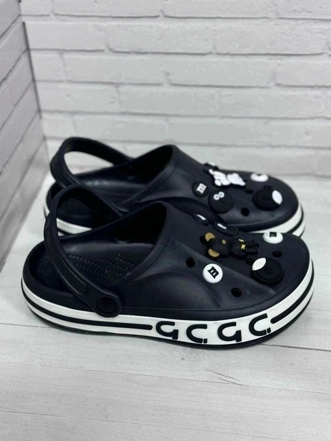 ,шлепки crocs,кроксы женские,crocs женские,шлепанцы crocs