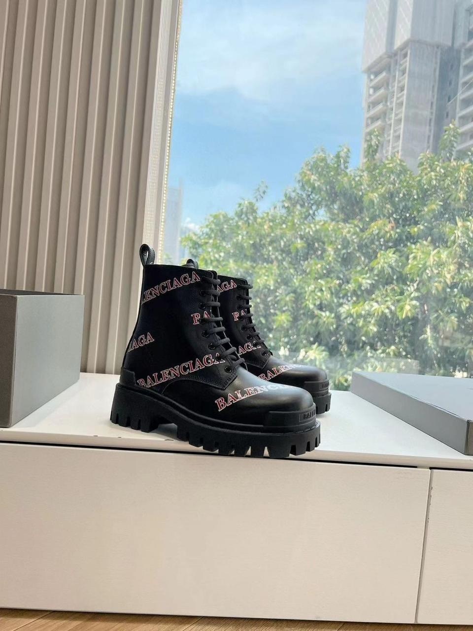 ботинки balenciaga,,ботинки женские,ботинки celine женские 2025,ботинки miu miu