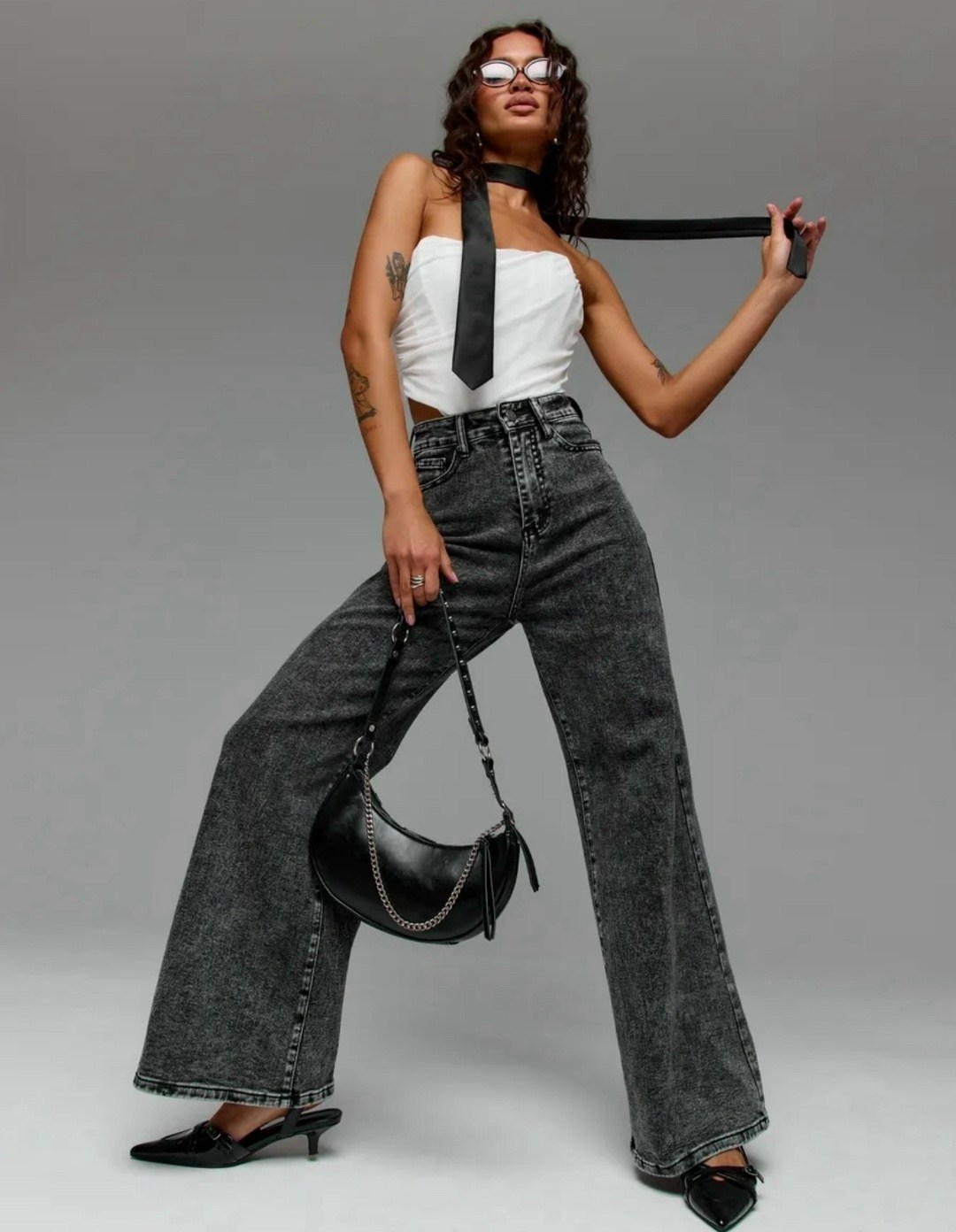 женские джинсы,широкие джинсы,джинсы женские широкие,модные джинсы,джинсы стильные