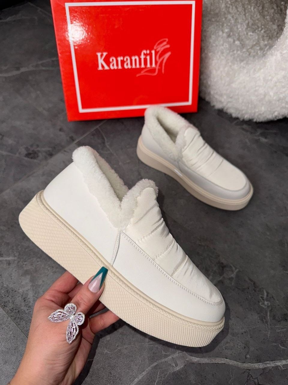 ,зимняя женская ,угги женские,женская ,зимняя