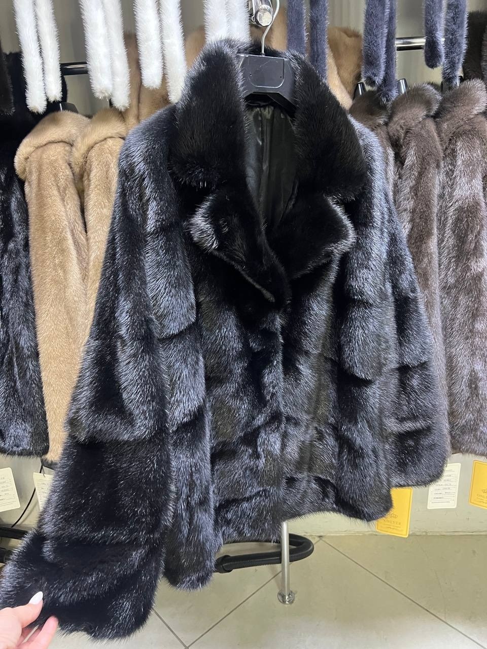 норковые шубы,шуба из норки,шуба норка,шуба норковая с капюшоном,шуба из норки с капюшоном