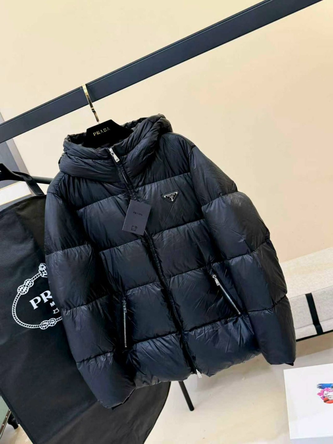 пуховик prada,куртка пуховик,куртка,пуховик прада,куртка прада