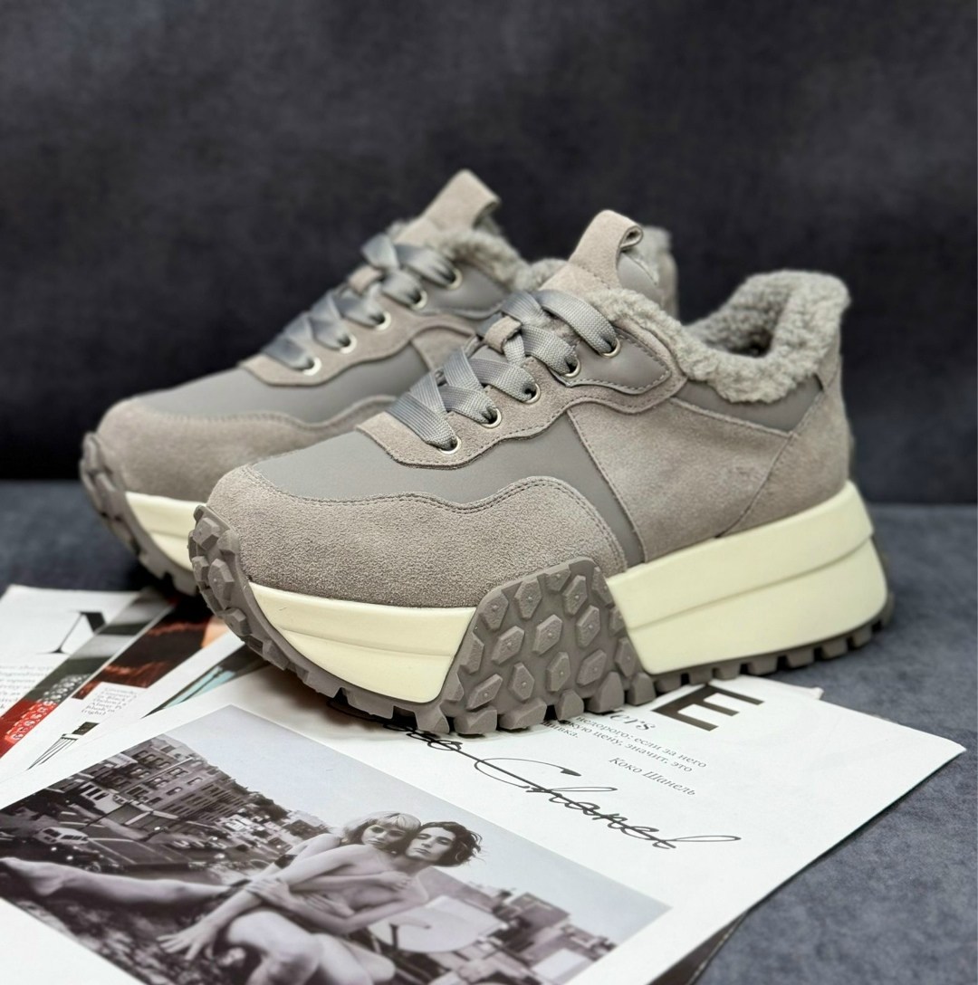 ,кроссовки женскиe,теплые кроссовки, спортивная,женские зимние кроссовки