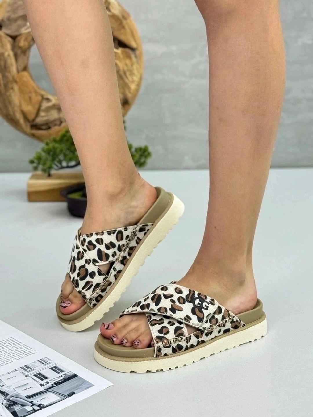 женские шлепанцы,,женские босоножки,леопардовые шлепки,шлепанцы леопардовые