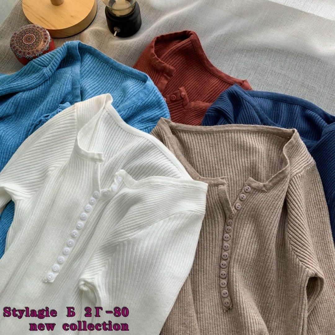 кофта женская,базовая кофта,красивая кофта,свитер с высоким воротником,свитер с пуговицами