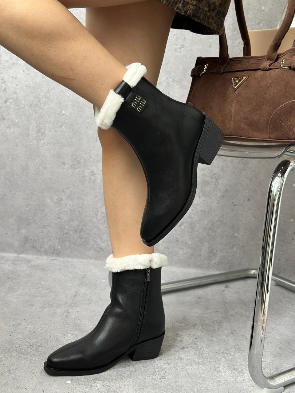 ,зимняя  женская,ботильоны женские,женские ботинки,женская