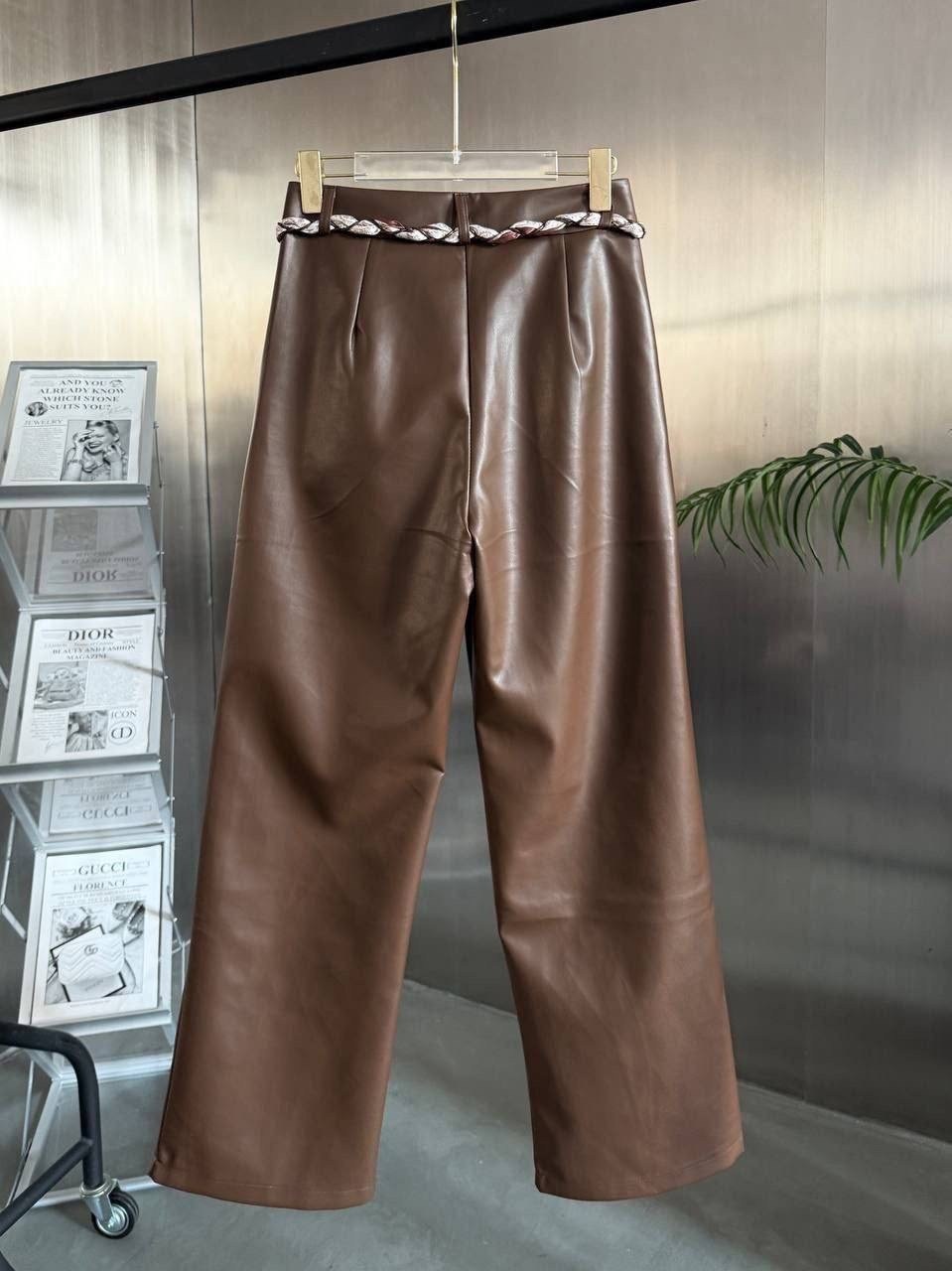 кожаная куртка,брюки модные,куртка оверсайз,куртка женская