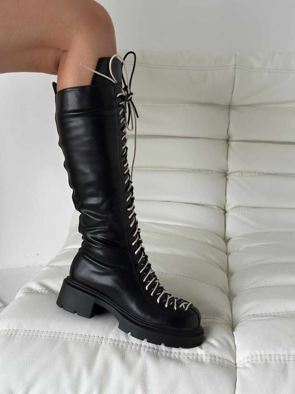,ботинки на шнуровке женские,сапоги со шнуровкой,высокие сапоги на шнуровке,высокие ботинки женские
