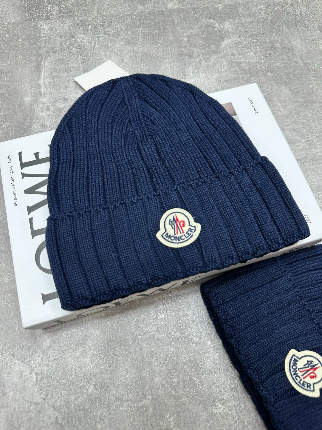 шапка moncler,монклер шапка,шапка moncler мужская,шапка монклер мужская,шерстяная шапка монклер