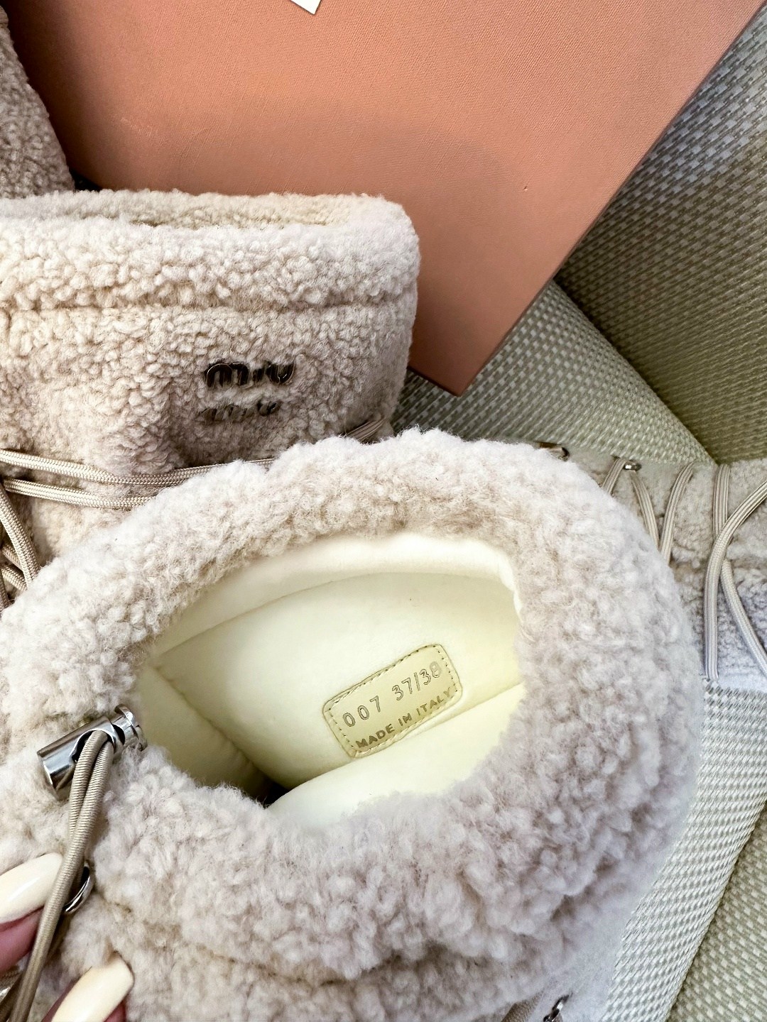 ,зимняя  женская,зимние сапоги,дутики зимние женские,теплые сапоги