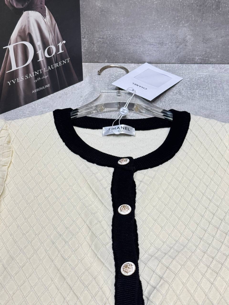 одежда шанель,вязаные костюмы,костюмы женский,модные кардиганы,костюм с юбкой женский