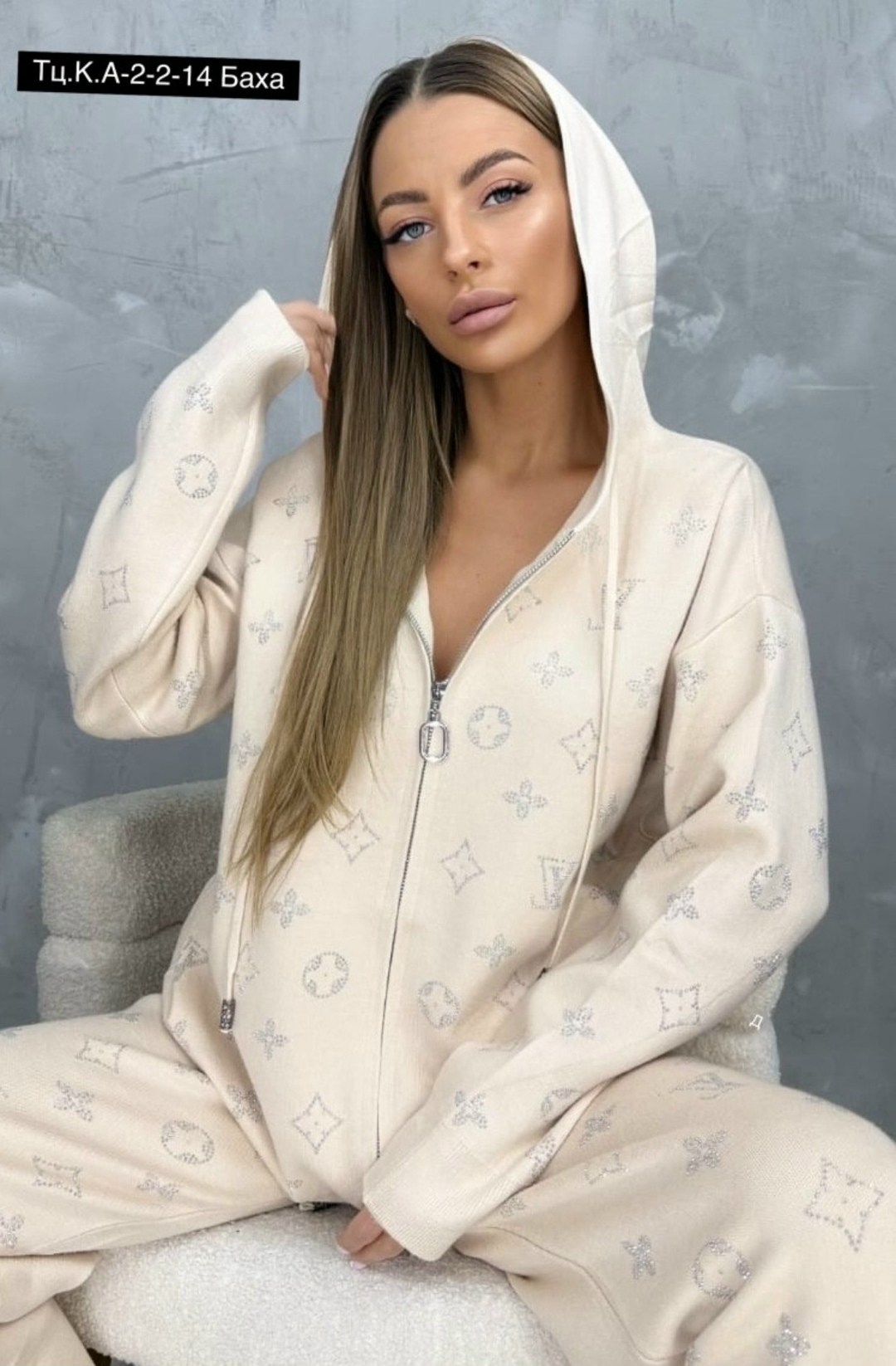 трикотажные костюмы,вязаные костюмы,костюмы спортивные женские,костюм от луи виттон женские,женский вязаный костюм