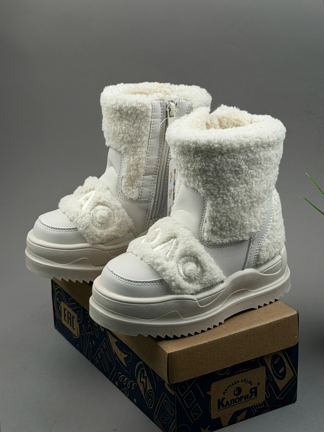 ,зимняя женская ,женские угги,зимняя ,ботинка женские зимние
