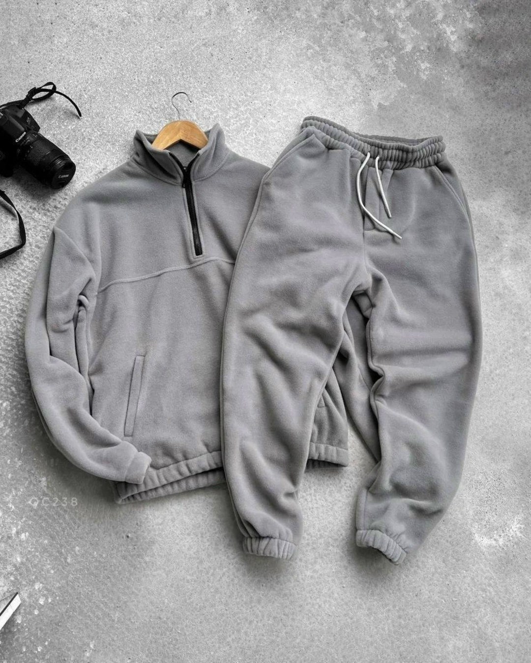 мужской спортивный костюм на флисе,спортивный костюм мужской теплый на флисе,флисовые костюмы,костюм на флисе мужской,спортивный костюм для мужчин