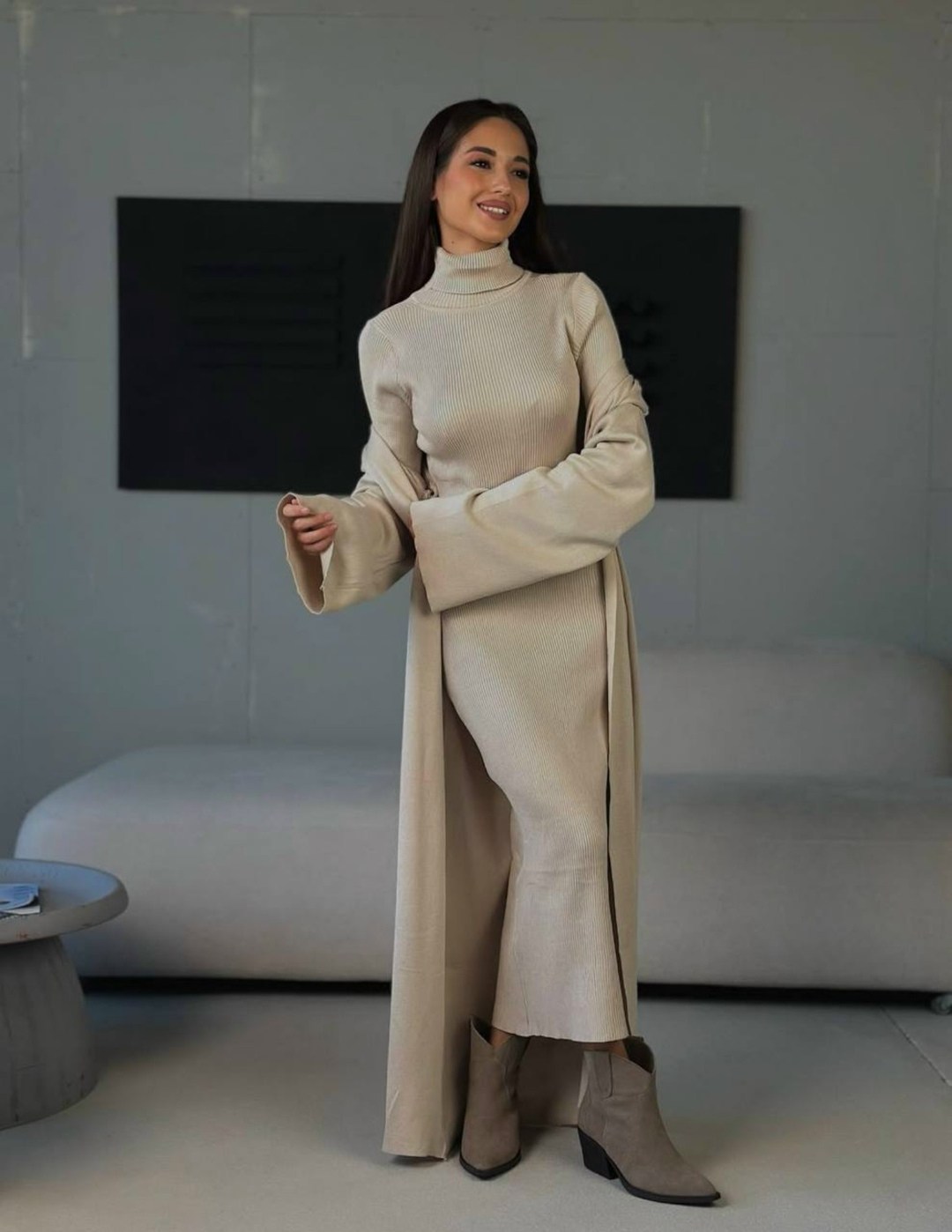 вязаные платья,трикотажные костюмы,трикотажное платье,вязаные костюмы,платье стильное