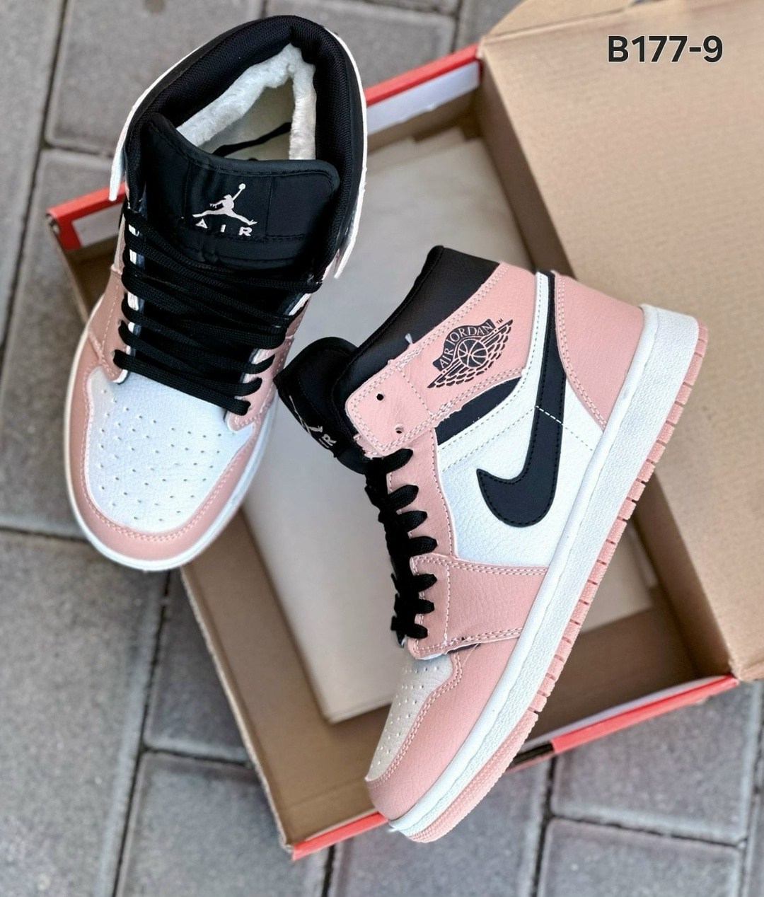 nike air jordan 1 mid,мужские кроссовки nike air jordan 1 retro high,кроссовки nike air jordan 1 retro high,кроссовки nike air jordan 1 retro high og,jordan 1 голубые