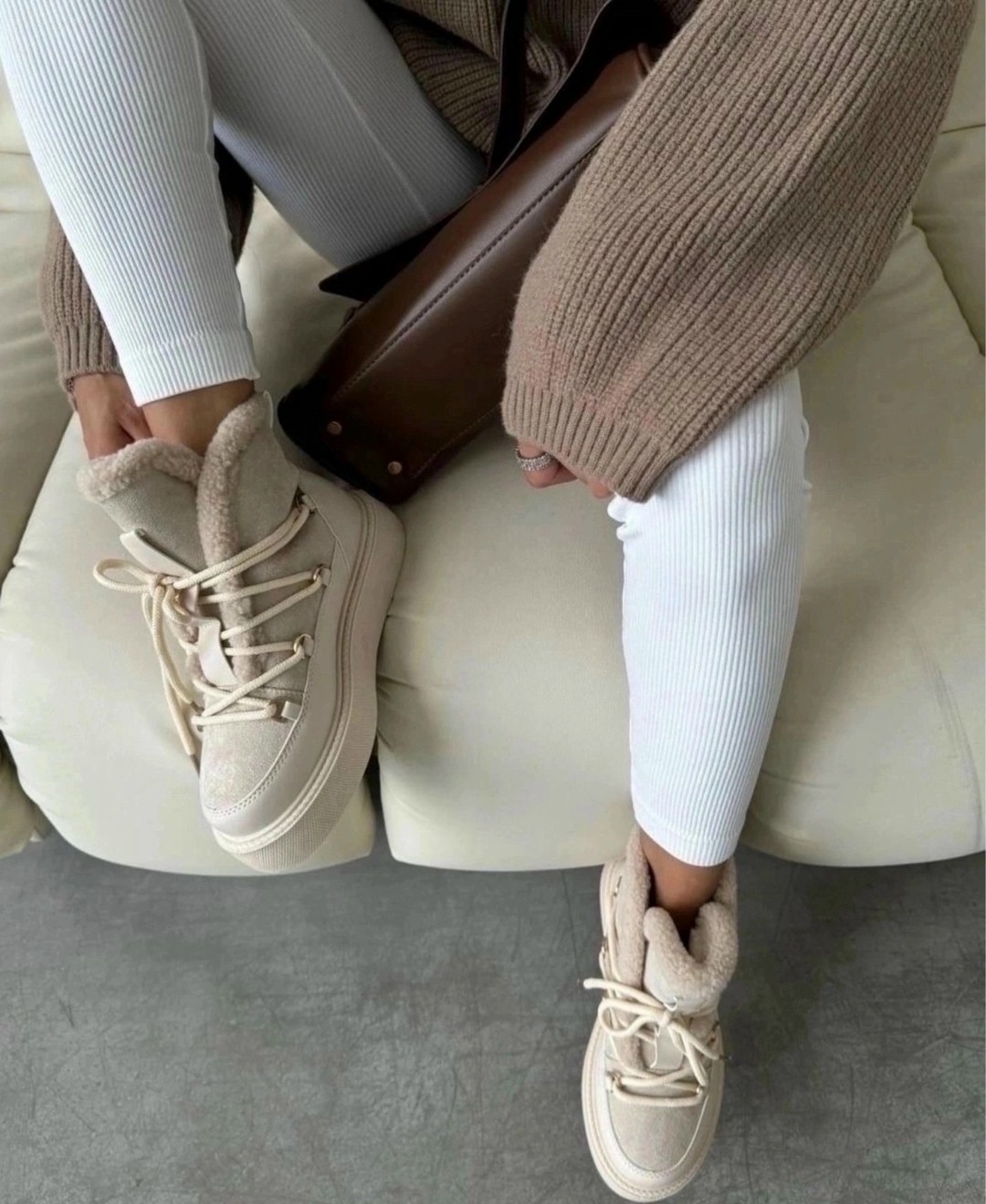 ,угги женские,модные угги,женская зимняя ,луноходы женские