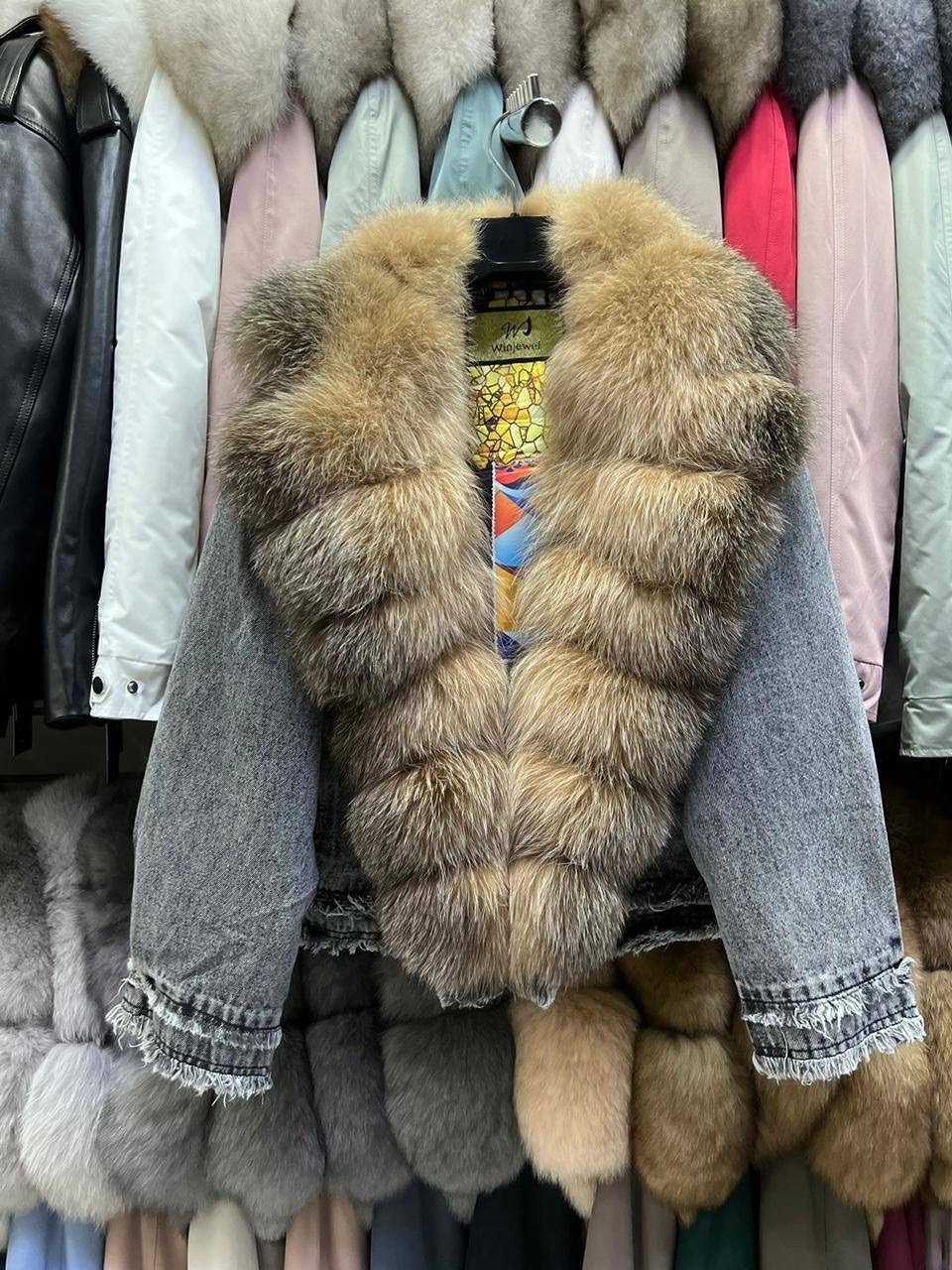 куртка с натуральным мехом песца,джинсовая куртка с мехом песца,мех песец,джинсовая куртка с мехом утепленная,джинсовка с мехом