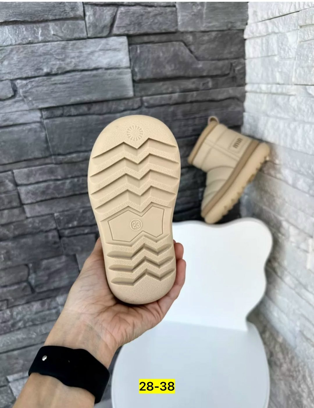 ,зимняя ,угги детские, детская,зимние дутики