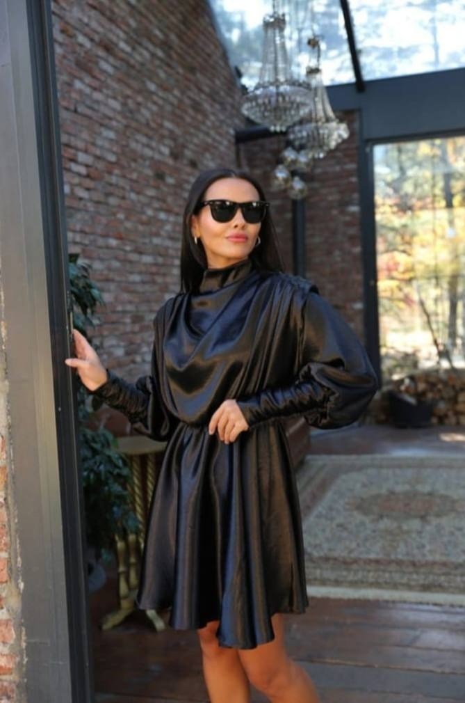 платье атласное,элегантное платье,приталенное платье,платье,нарядное платье