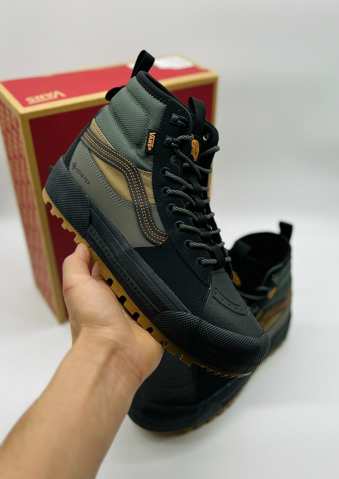 ,кроссовки мужские vans,vans sk 8 hi gore tex mte 3,зимние кроссовки,ботинки мужские