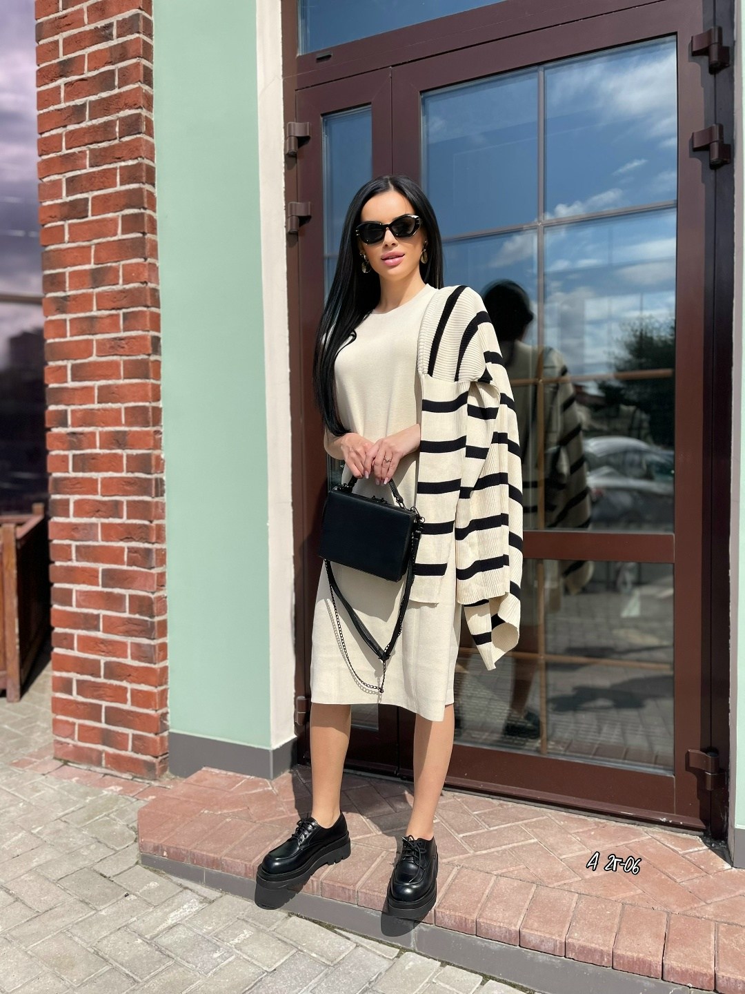 трикотажное платье,вязаное платье,платье женская,теплое платье,трикотажное платье в полоску