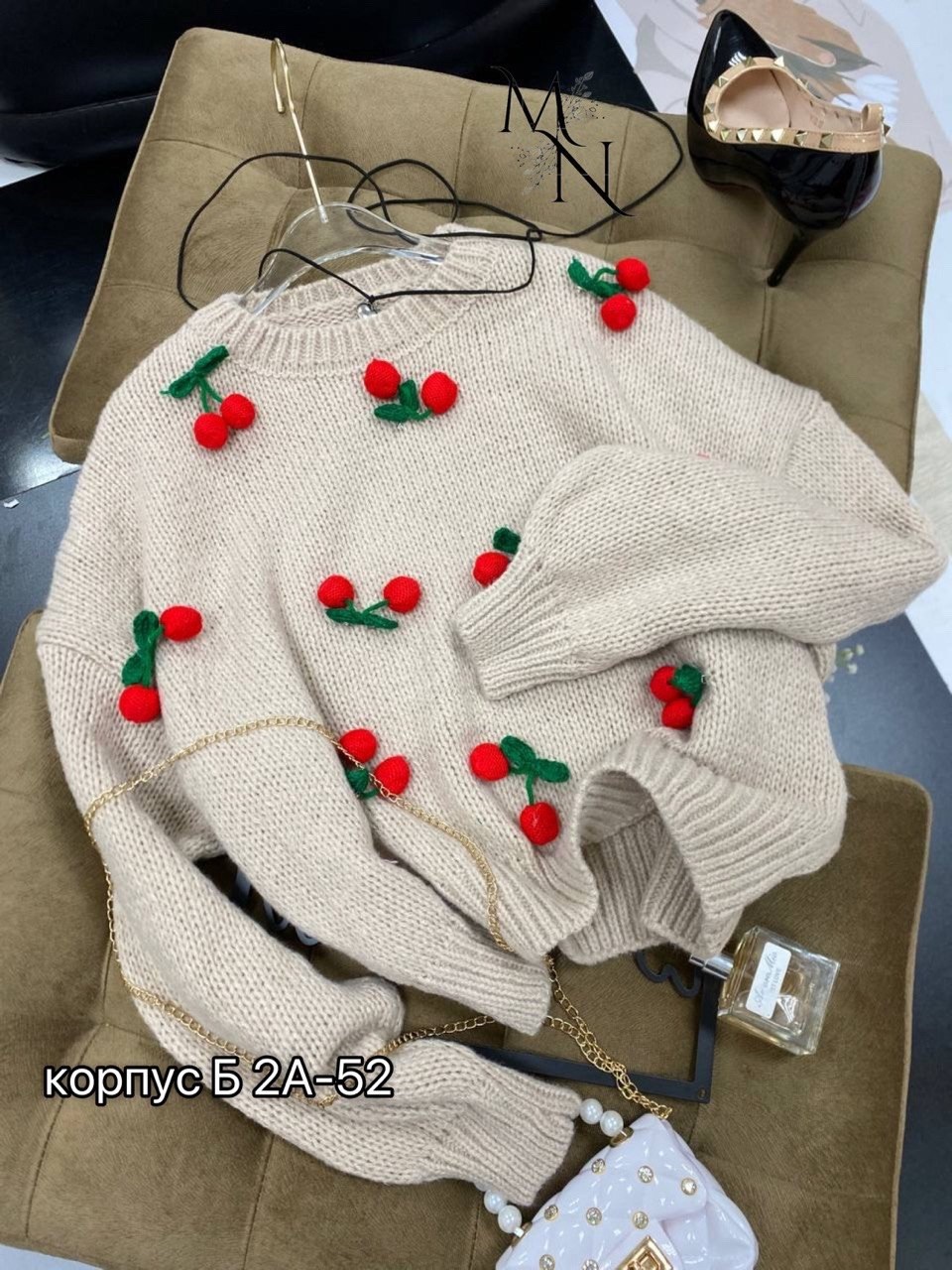 вязаные свитера,вязаный свитер с принтом,свитера женские,свитер,свитер с принтом