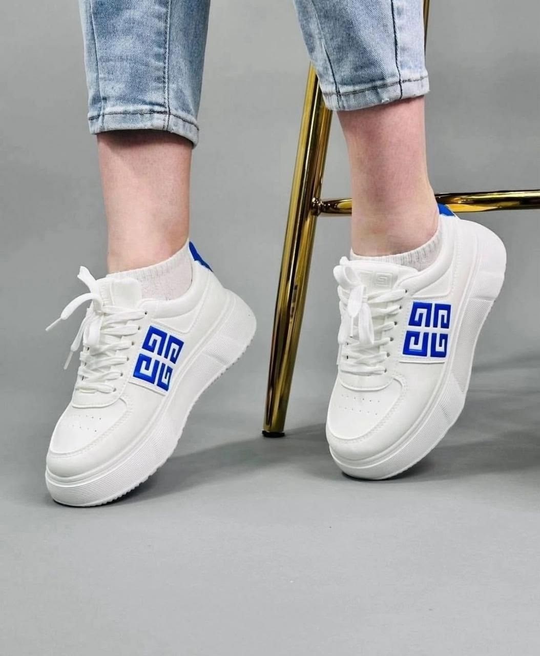 ,кроссовки женскиe,белые кроссовки,белые женские кроссовки,кроссовки для женщин