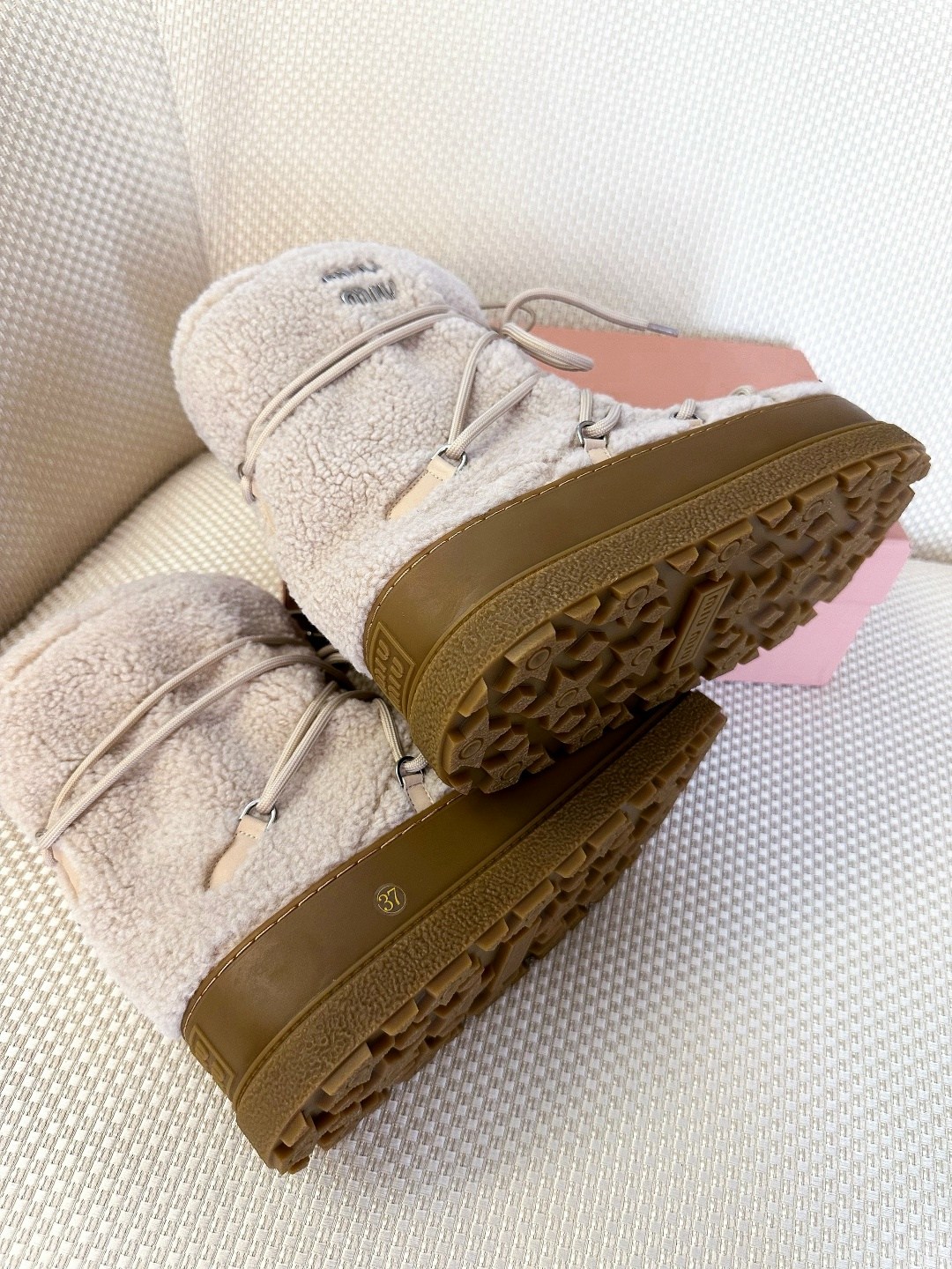 ,зимняя  женская,зимние сапоги,дутики зимние женские,теплые сапоги