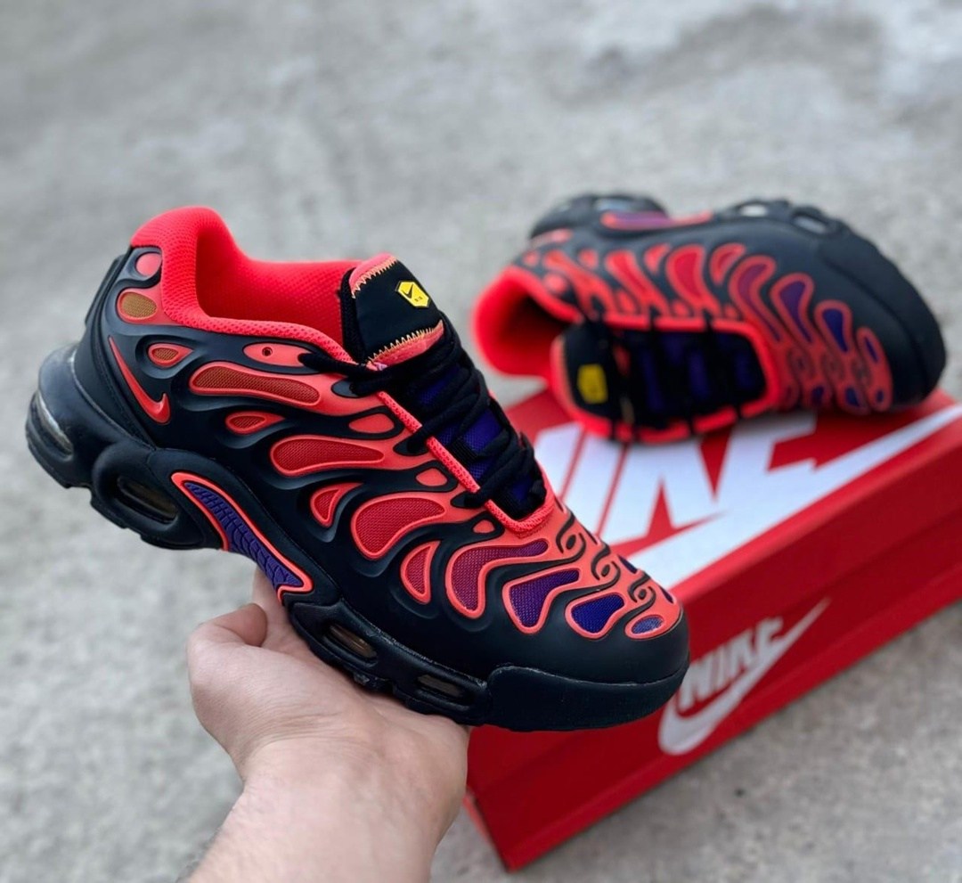 кроссовки nike air max plus,кроссовки nike air max tn plus,nike air max tn plus,кроссовки,nike air max plus