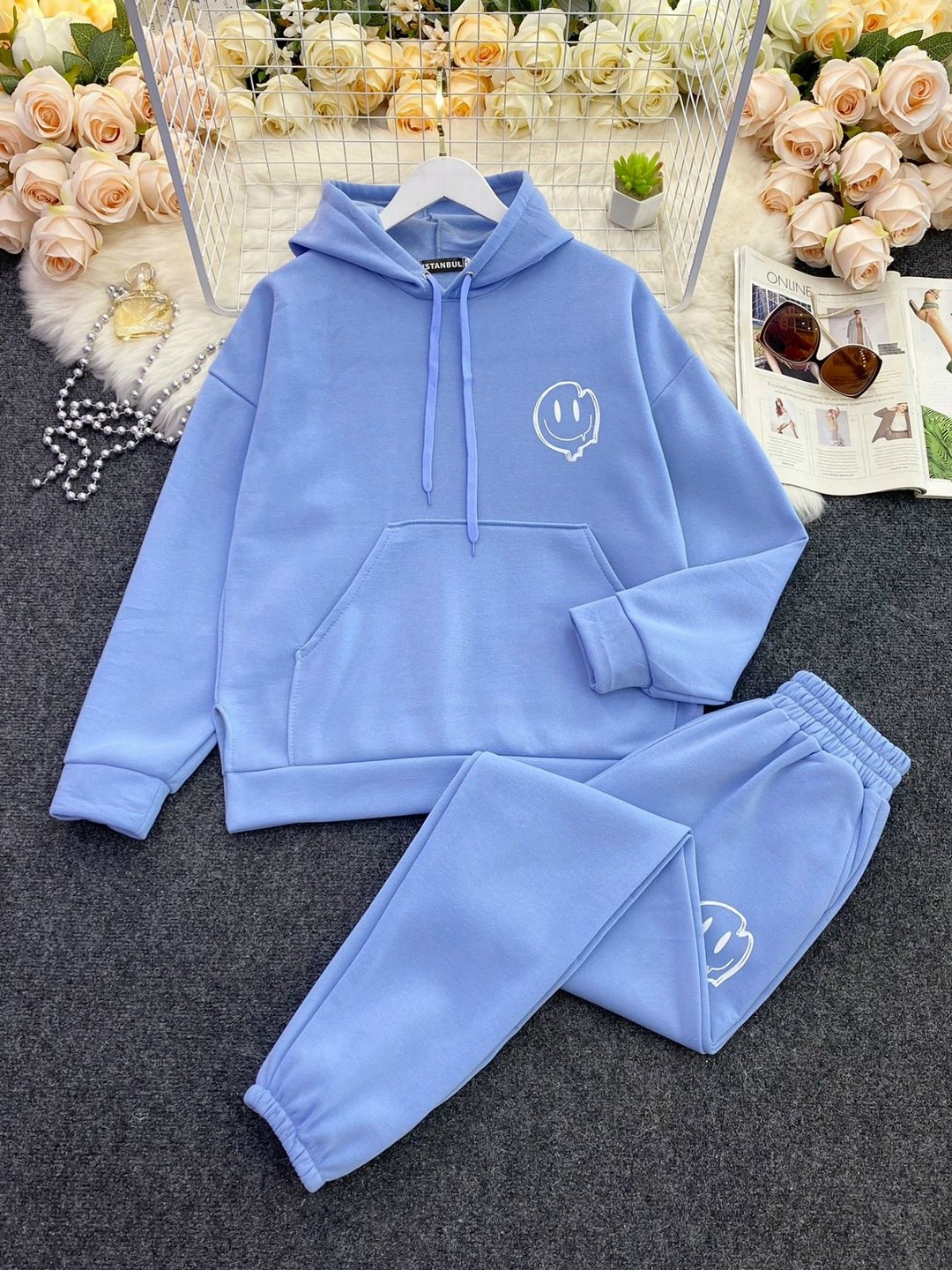 Женская одежда