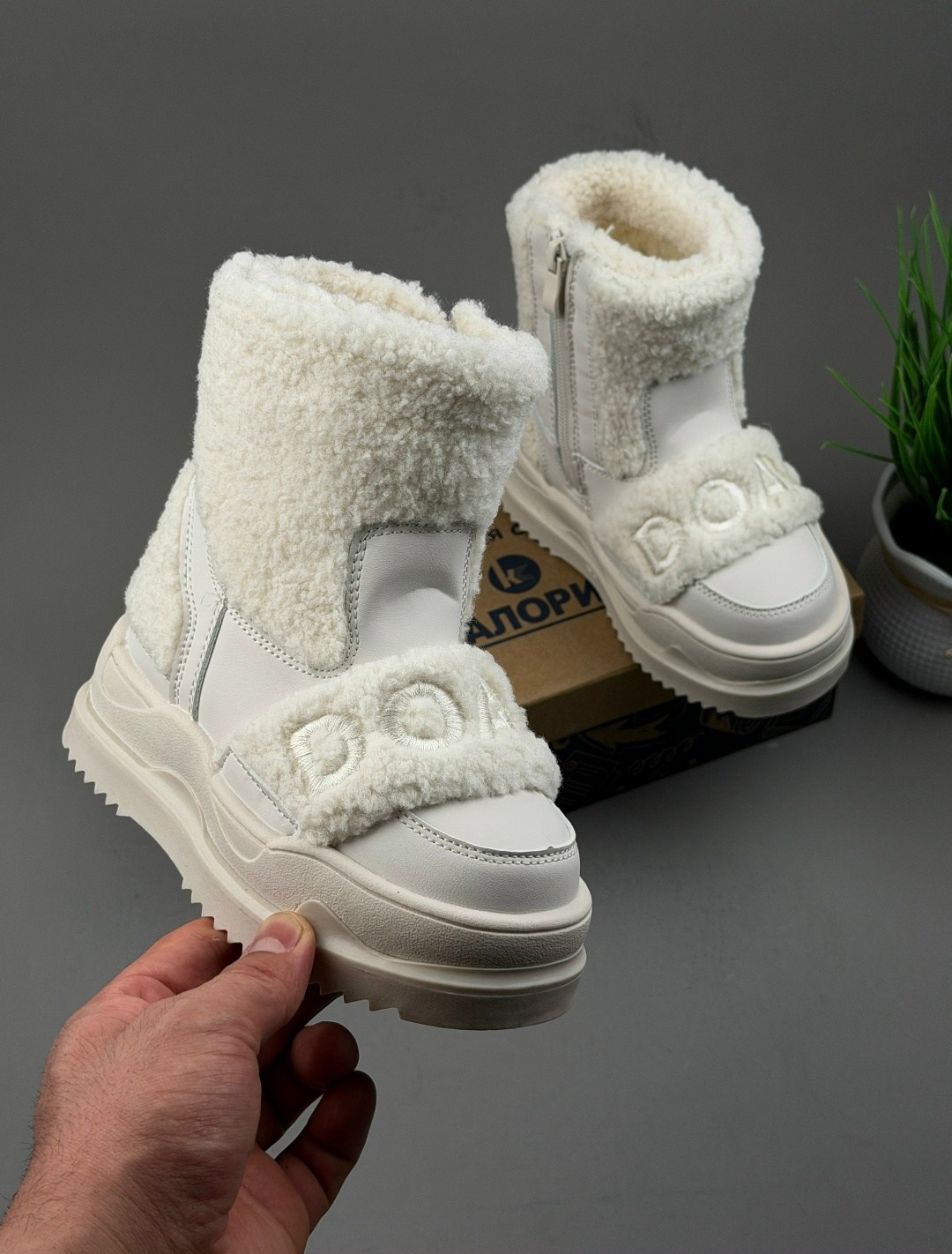 ,зимняя женская ,женские угги,зимняя ,ботинка женские зимние