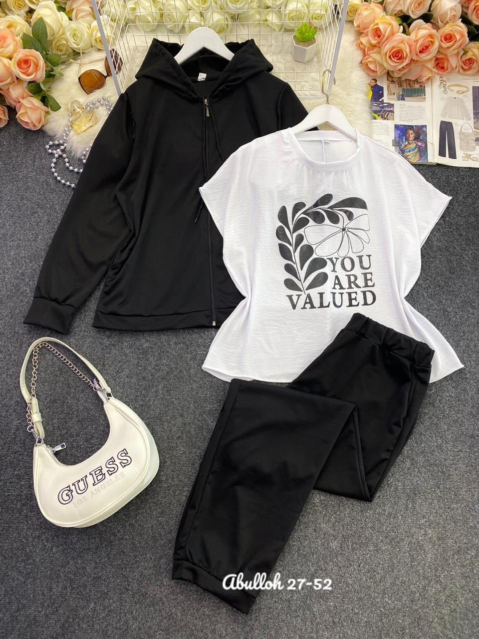 спортивные костюмы женские больших размеров,cпортивный костюм больших размеров,спортивные костюмы женские,женский костюм тройка,костюмы спортивный