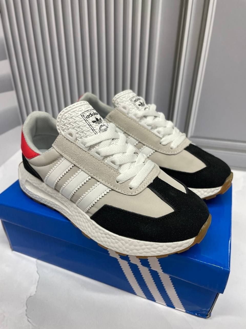 ,кроссовки adidas,женские кроссовки,кроссовки adidas retropy e 5,кроссовки адидас