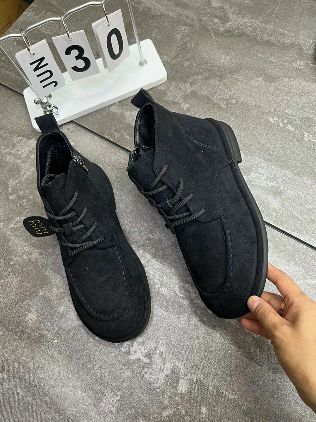 ,ботинки замша,зимние ботинки замшевые,ботинки женские,ботинки замшевые женские