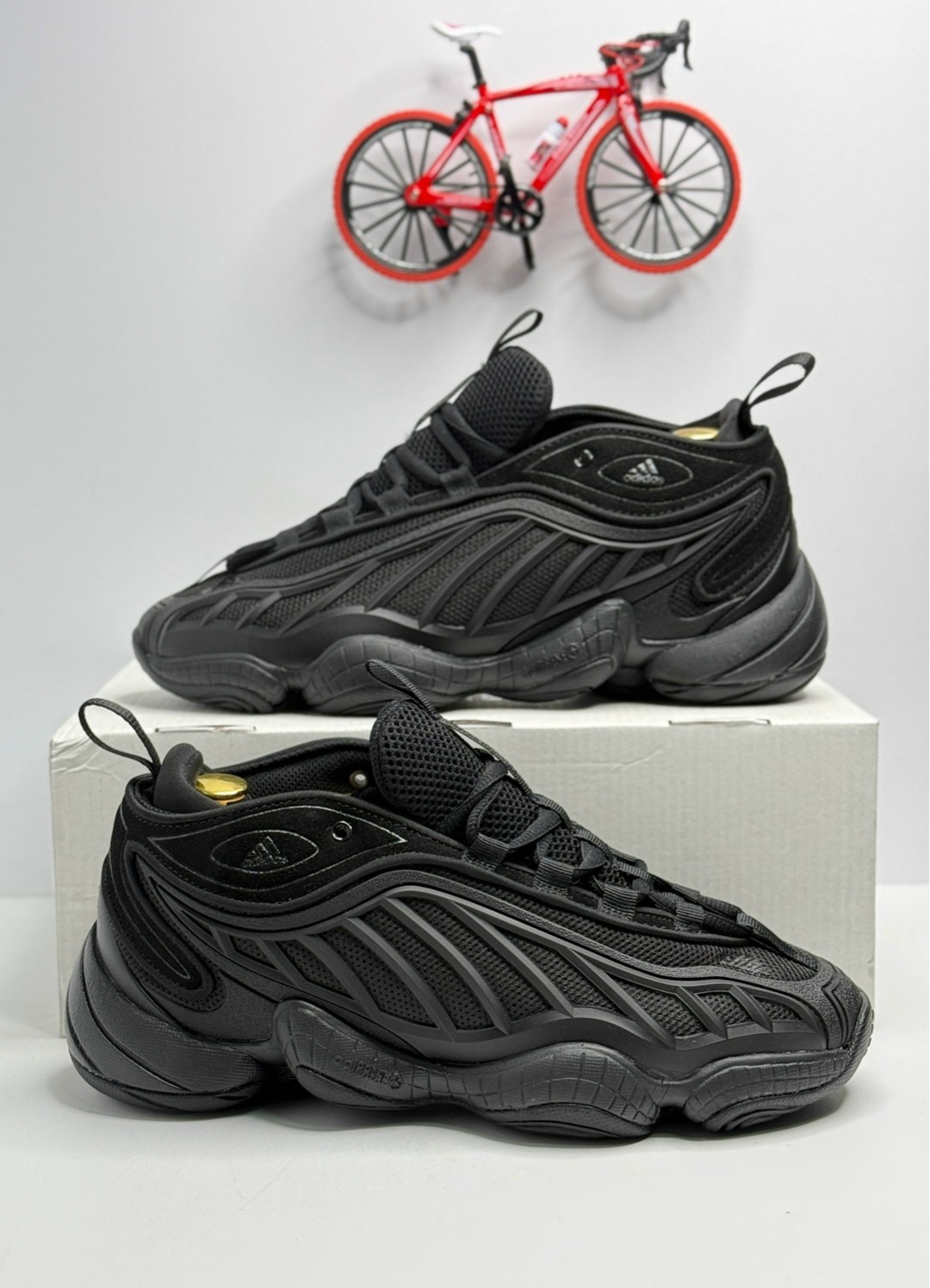 кроссовки adidas yeezy 500,кроссовки adidas,кроссовки мужские adidas,кроссовки adidas yeezy,кроссовки adidas yeezy boost 500