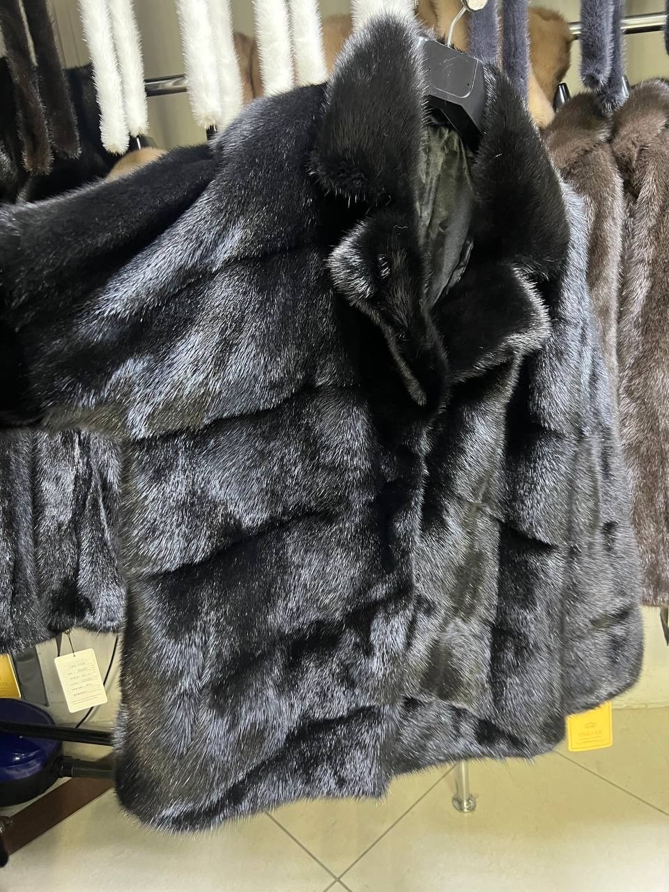 норковые шубы,шуба из норки,шуба норка,шуба норковая с капюшоном,шуба из норки с капюшоном