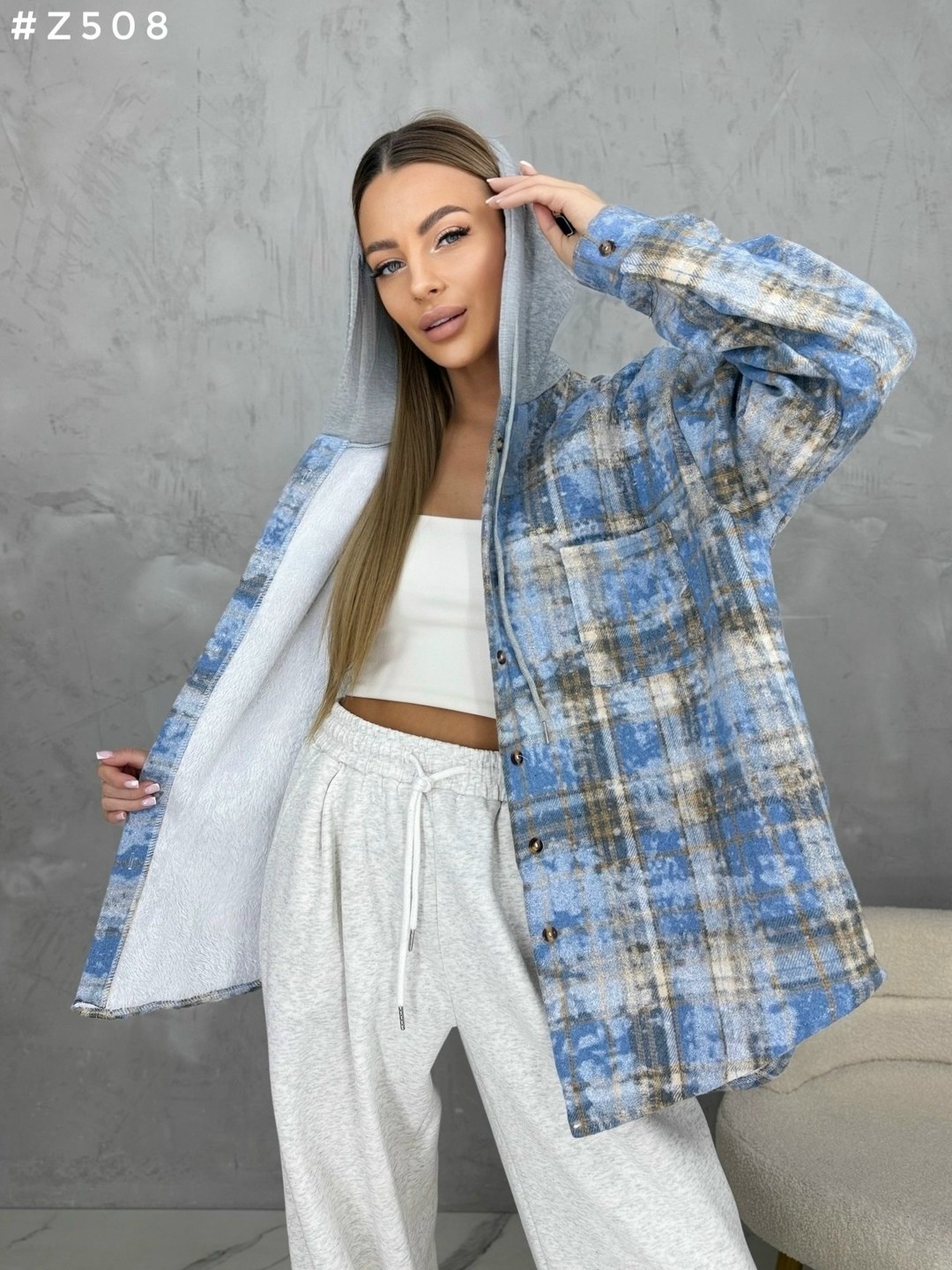 рубашка с капюшоном,рубашка женская в клетку оверсайз,рубашка оверсайз в клетку с капюшоном,рубашка теплая,женская рубашка