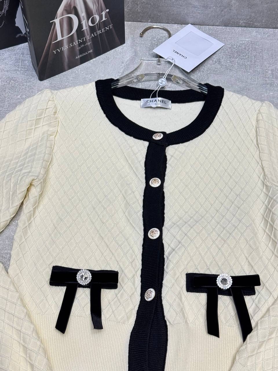 одежда шанель,вязаные костюмы,костюмы женский,модные кардиганы,костюм с юбкой женский