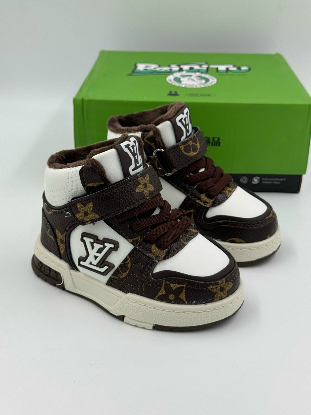 ,детская ,детские кроссовки,детские кроссовки для мальчика,спортивная