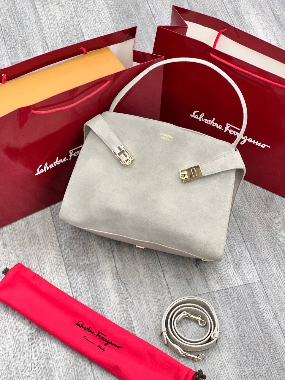 сумка salvatore ferragamo,сумка ferragamo,женская брендовая сумка,сумка феррагамо,сумки женская