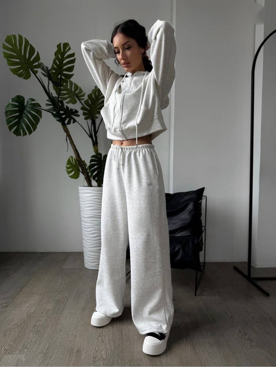 костюмы спортивные женский,спортивные костюм,костюм женский на флисе,костюм на флисе,трикотажные костюмы