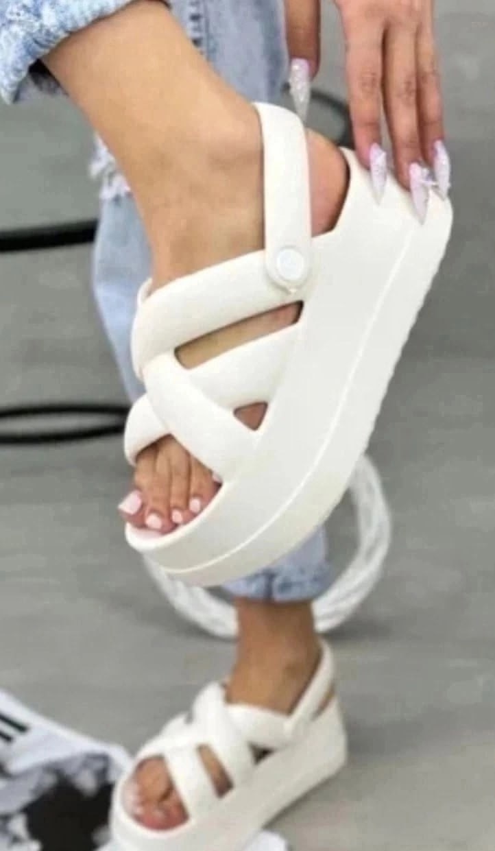 ,шлепки crocs,кроксы женские,crocs женские,шлепанцы crocs