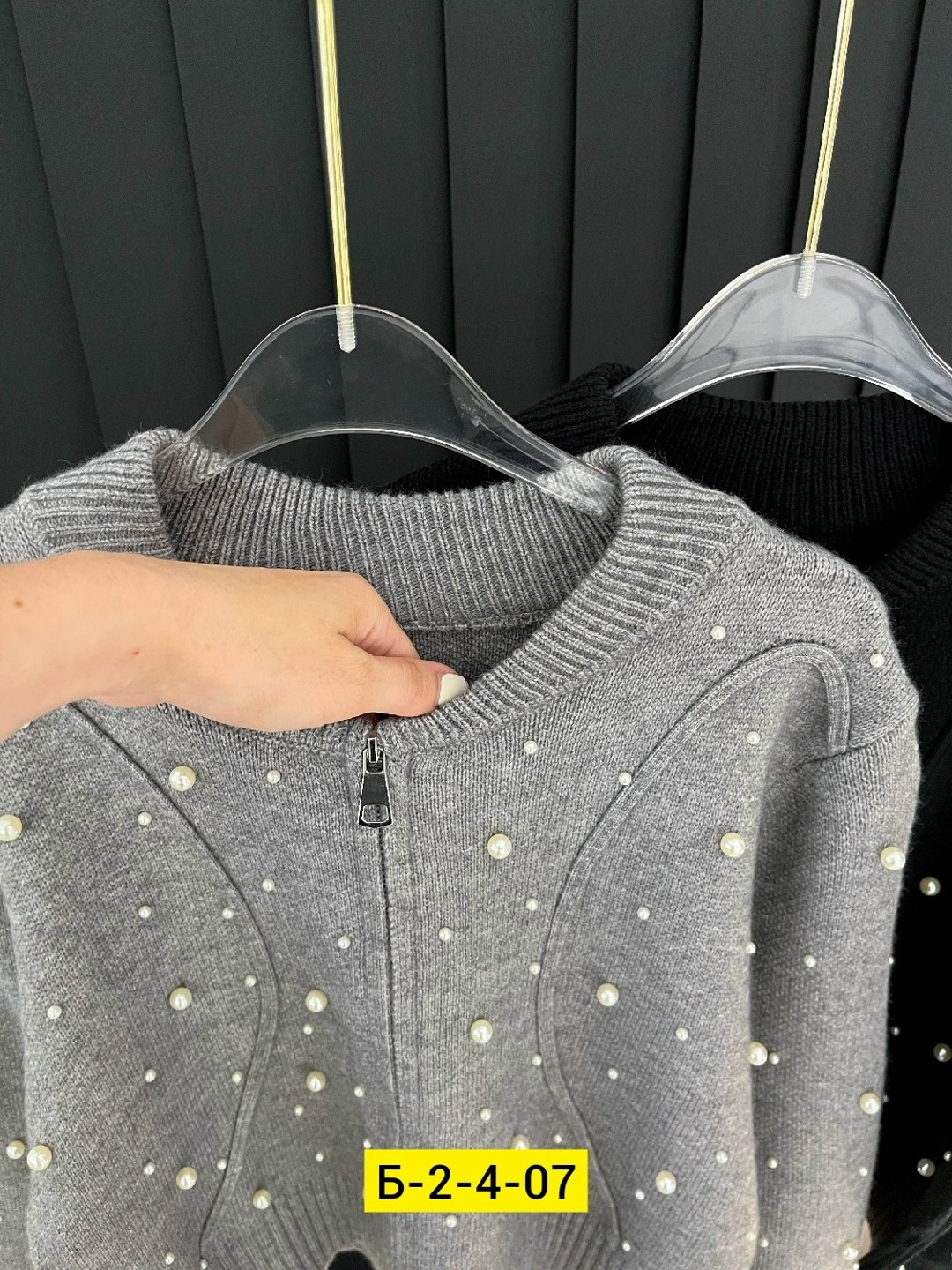кардиган кофта,кофта со стразами,кофта женская,кофта со стразами женская,джемпер с бусинами