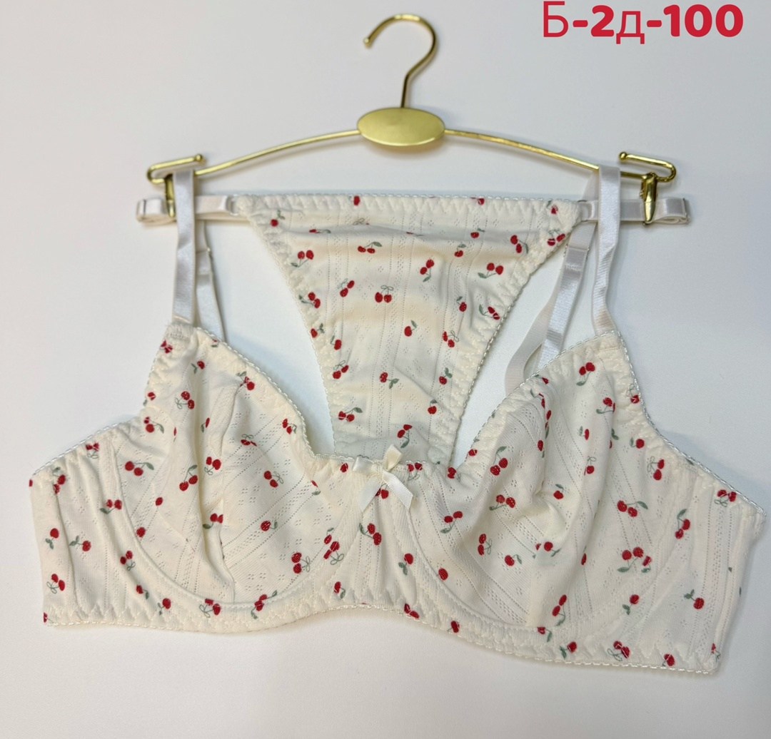 комплект женского нижнего белья,комплект нижнего белья,нижнее белье для девушек,женские комплекты белья,нижнее белье комплект с сердечками