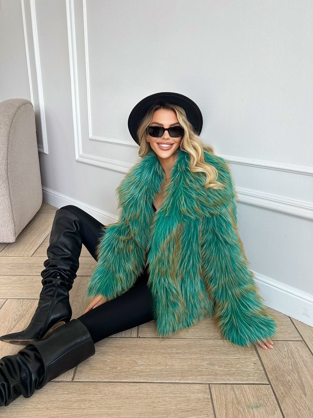шуба из искусственного меха,искусственная шуба,зеленая шуба,меховое пальто,пальто из искусственного меха