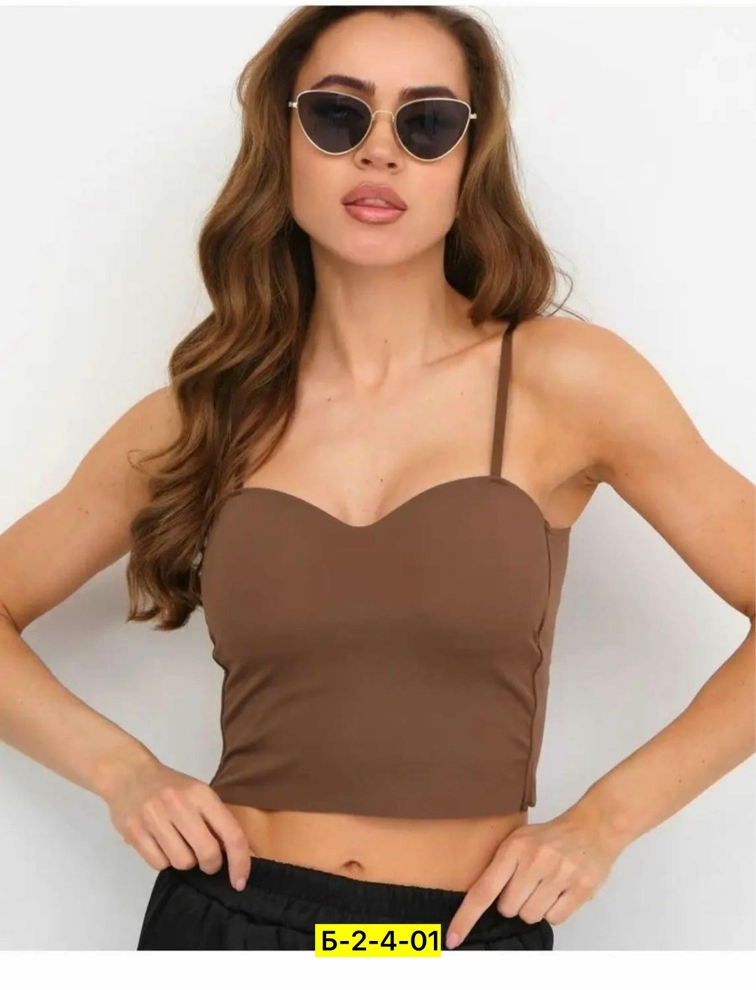 кроп топ женский черный,топ женский черный,топ женский,кроп топ без лямок,топ женский с чашками