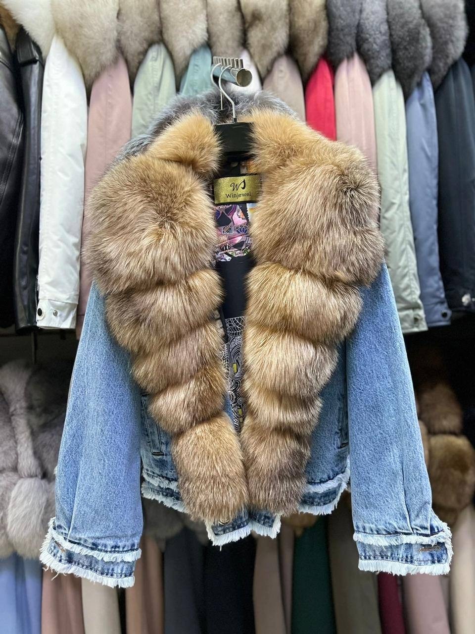 куртка с натуральным мехом песца,джинсовая куртка с мехом песца,мех песец,джинсовая куртка с мехом утепленная,джинсовка с мехом